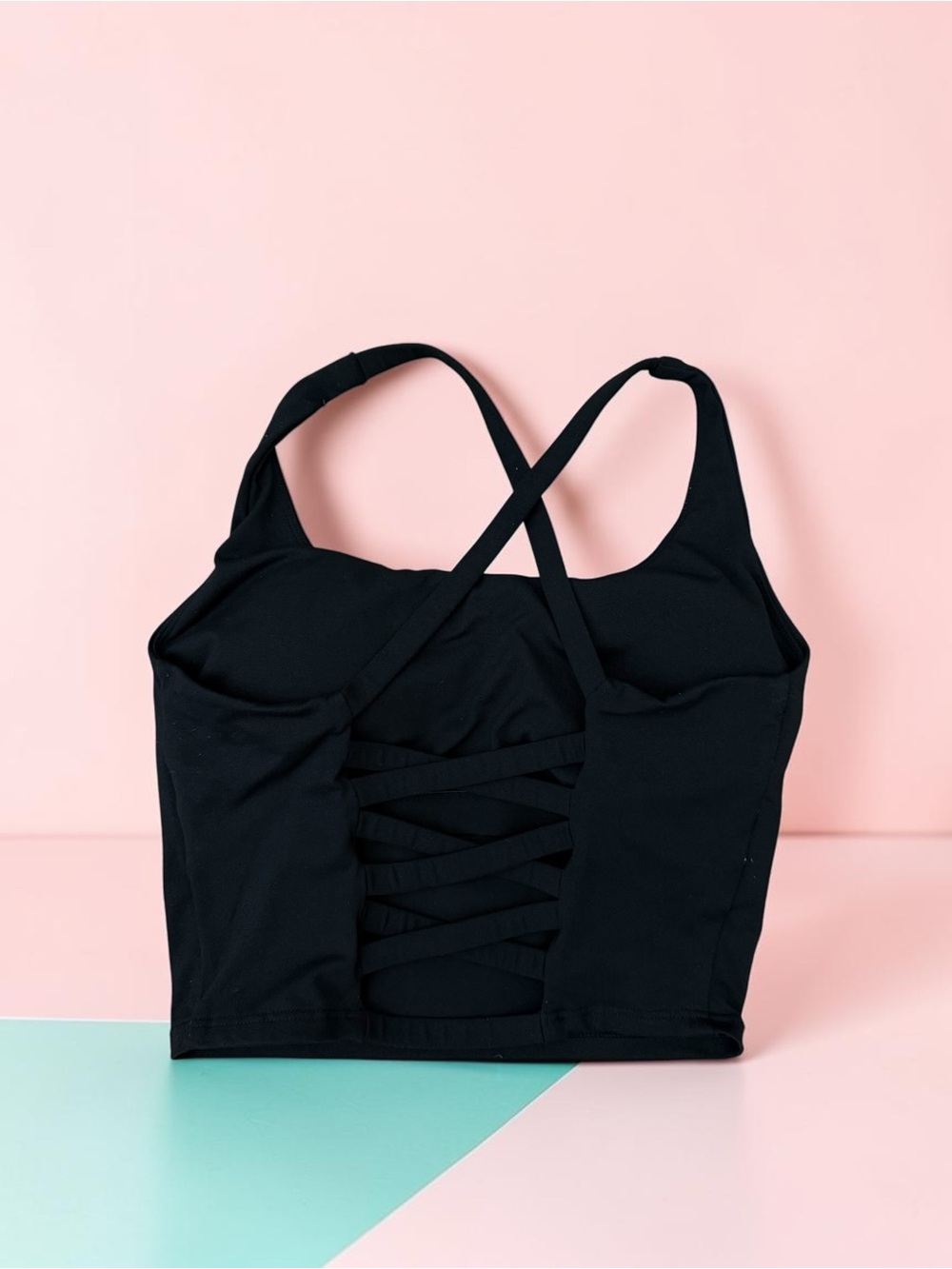 Sporty Everyday Black Cross-Strap Crop Top Athletic Wear